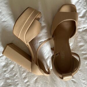 Elegant Tan Block Heel Sandals